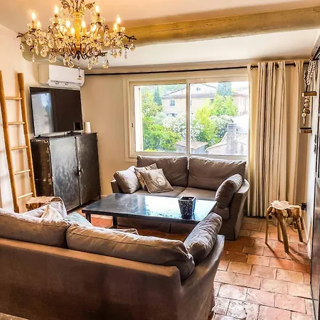 Centre L'annexe Apartmán Saint Tropez